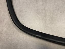 MERCEDES-BENZ Mercedes G class W463 GENUINE Rear Door Window Gasket Rubber Seal — thumbnail 6