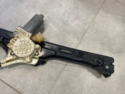 BMW GENUINE BMW X5 E70 Rear Left Window Lifter 51357166381 — thumbnail 3