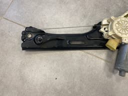 BMW GENUINE BMW X5 E70 Rear Left Window Lifter 51357166381 — thumbnail 6