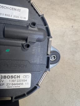 PEUGEOT NEW GENUINE PEUGEOT 508 RIGHT FRONT WIPER ENGINE MOTOR RH 9816172780 — thumbnail 5