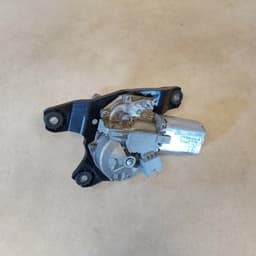 BMW BMW X1 E84 XDRIVE WASHER WIPER MOTOR REAR BACK GLASS WINDOW ASSEMBLY 67632990856 — thumbnail 1
