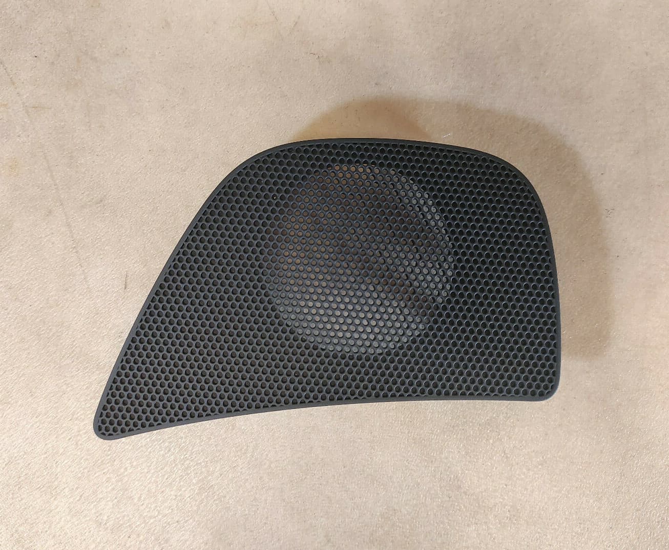 AUDI A7 RS7 4GF 2011-2018 - LEFT DASHBOARD SPEAKER COVER TRIM SOUL, 4G8 857 227