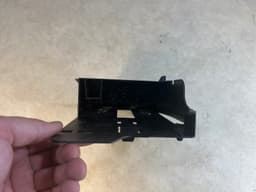 AUDI GENUINE Audi Q7 4M Onboard Supply Module Bracket Mounting 4M0907286 — thumbnail 5