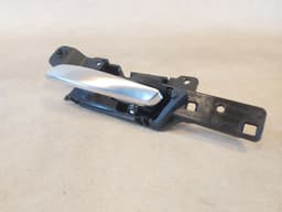 BMW Genuine BMW Hybrid X6 E71 E72 Hybrid X6 30dX Door Opener Rear Left 51229112439 — thumbnail 3