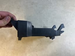 AUDI AUDI Q7 LIFTGATE CONTROL MODULE BRACKET SUPPORT HOLDER RETAINER 4M0907368 — thumbnail 6