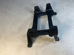 AUDI GENUINE Audi Q7 4M PLASTIC HOLDER FOR AMPLIFIER 4M0907348B — thumbnail 9