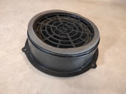AUDI BANG&OLUFSEN AUDI A4 S4 - SOUND SYSTEM SPEAKER REAR DOOR LEFT&RIGHT , 8K0035411A — thumbnail 2