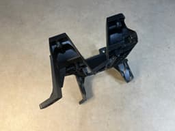 AUDI GENUINE Audi Q7 4M PLASTIC HOLDER FOR AMPLIFIER 4M0907348B — thumbnail 7