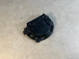 AUDI GENUINE Audi Q7 4M RETAINER FOR CONTROL UNIT 4M0907731 — thumbnail 1