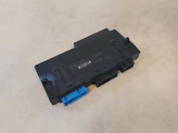 BMW BMW F07 F10 F11 F06 F12 F16 Junction Box For Electronics 3 V12 HW: 7.3.1 9267470 — thumbnail 1