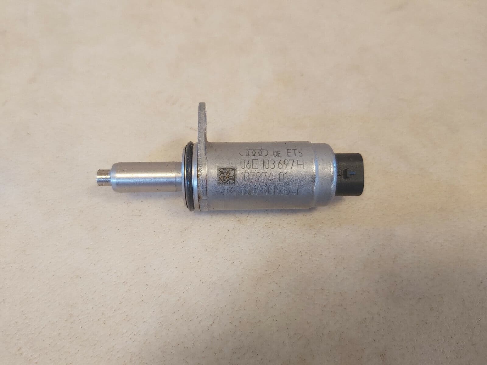 AUDI OEM Audi VW VOLKSWAGEN Adjustment Unit Camshaft Control 06E103697H