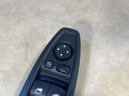 BMW BMW F83 M4 F33 F23 Convertible Left Driver Side Master Window Switch 61319362132 — thumbnail 3
