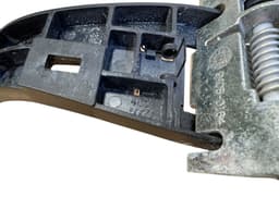 LAND ROVER GENUINE Land Rover Range Rover Sport L320 FRONT Right Door HANDLE HOLDER — thumbnail 10