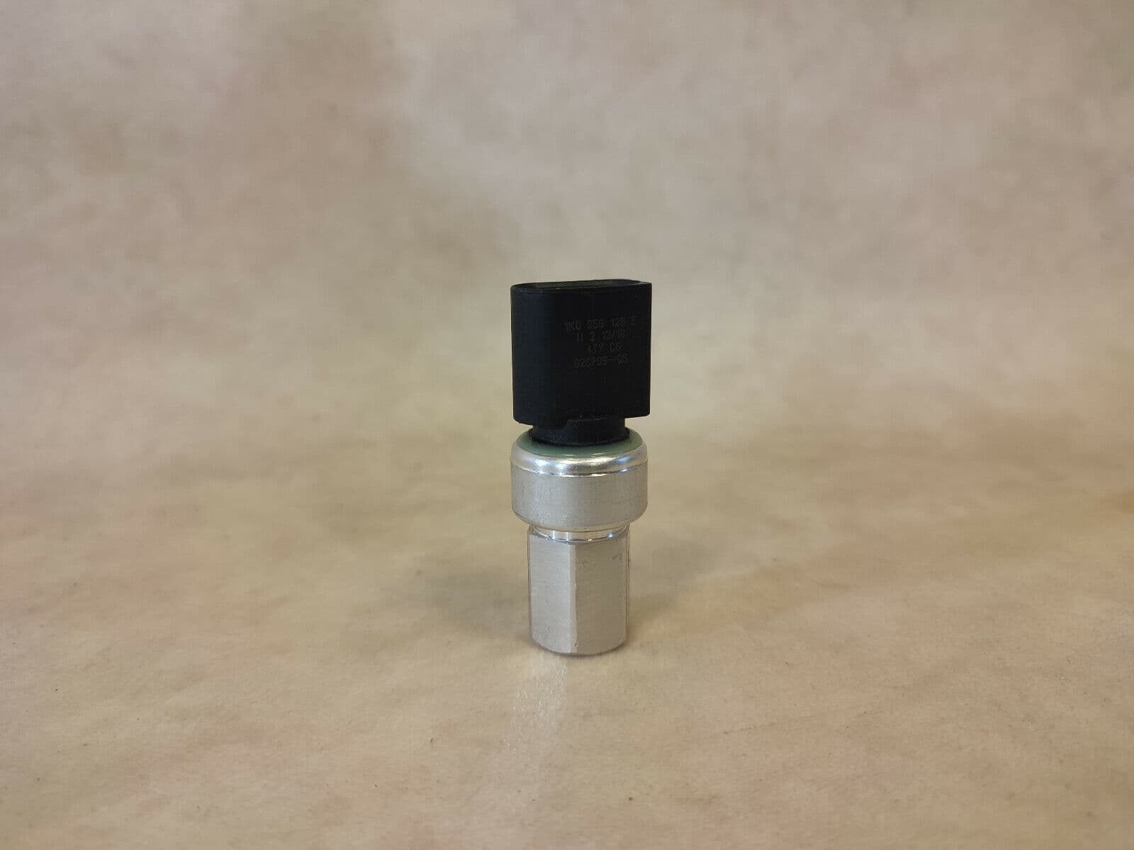AUDI Original Audi Seat Skoda VW Engine Sensor for Air Conditioning 1K0959126E