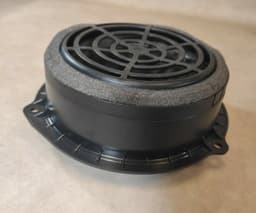 AUDI BOSE AUDI A6 C7 RS6 RS7 4G LEFT & RIGHT REAR DOOR SOUND SPEAKER WOOFER 4G0035411 — thumbnail 2