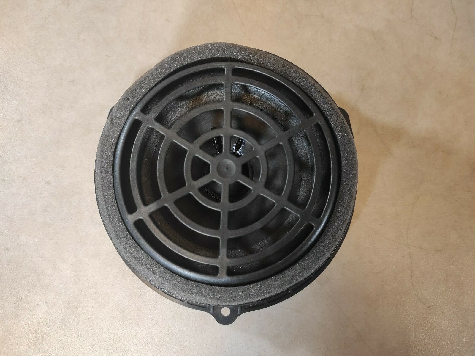 BOSE AUDI A6 C7 RS6 RS7 4G LEFT & RIGHT REAR DOOR SOUND SPEAKER WOOFER 4G0035411