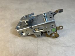 BMW GENUINE BMW 7 Series E23 Front Left Door Lock Catch 51211885915 LH — thumbnail 5