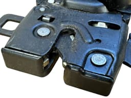 LAND ROVER GENUINE Land Rover Range Rover Sport L320 Tailgate Door Lock LR016678 — thumbnail 9