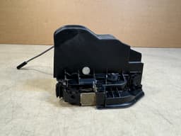 BMW BMW X5 E70 5 F10 7 F01 System latch Left Rear door lock control 51227202147 — thumbnail 9