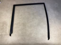 BMW GENUINE BMW X5 E70 Right Rear Door Window Guide 51357305632 — thumbnail 4