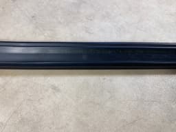 BMW GENUINE BMW X5 E70 Right Rear Door Window Guide 51357305632 — thumbnail 5