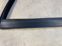BMW GENUINE BMW X5 E70 Right Rear Door Window Guide 51357305632 — thumbnail 7