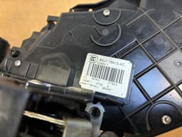 LAND ROVER GENUINE Land Rover Range Rover Sport L320 Rear Right Door Lock — thumbnail 3
