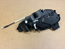 LAND ROVER GENUINE Land Rover Range Rover Sport L320 Rear Right Door Lock — thumbnail 10