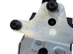 LAND ROVER GENUINE Land Rover Range Rover Sport L320 tailgate Door lock LR016678 — thumbnail 4