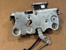 MERCEDES-BENZ Mercedes G class W463 Genuine Front Left Door Lock A4637200335 — thumbnail 5