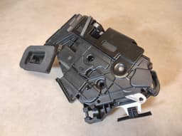 VW VOLKSWAGEN GOLF VI 2012 - LOCK DOOR FRONT RIGHT, 5K1837016D, 5K1 837 016 D — thumbnail 8