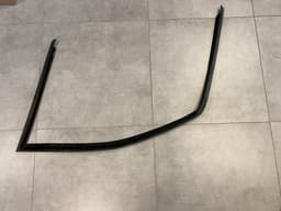 BMW GENUINE BMW X5 E70 Right Front Door Window Guide 51337136974 — thumbnail 2