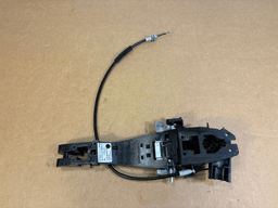 LAND ROVER GENUINE Land Rover Range Rover Sport L320 FRONT Left Door HANDLE HOLDER — thumbnail 7