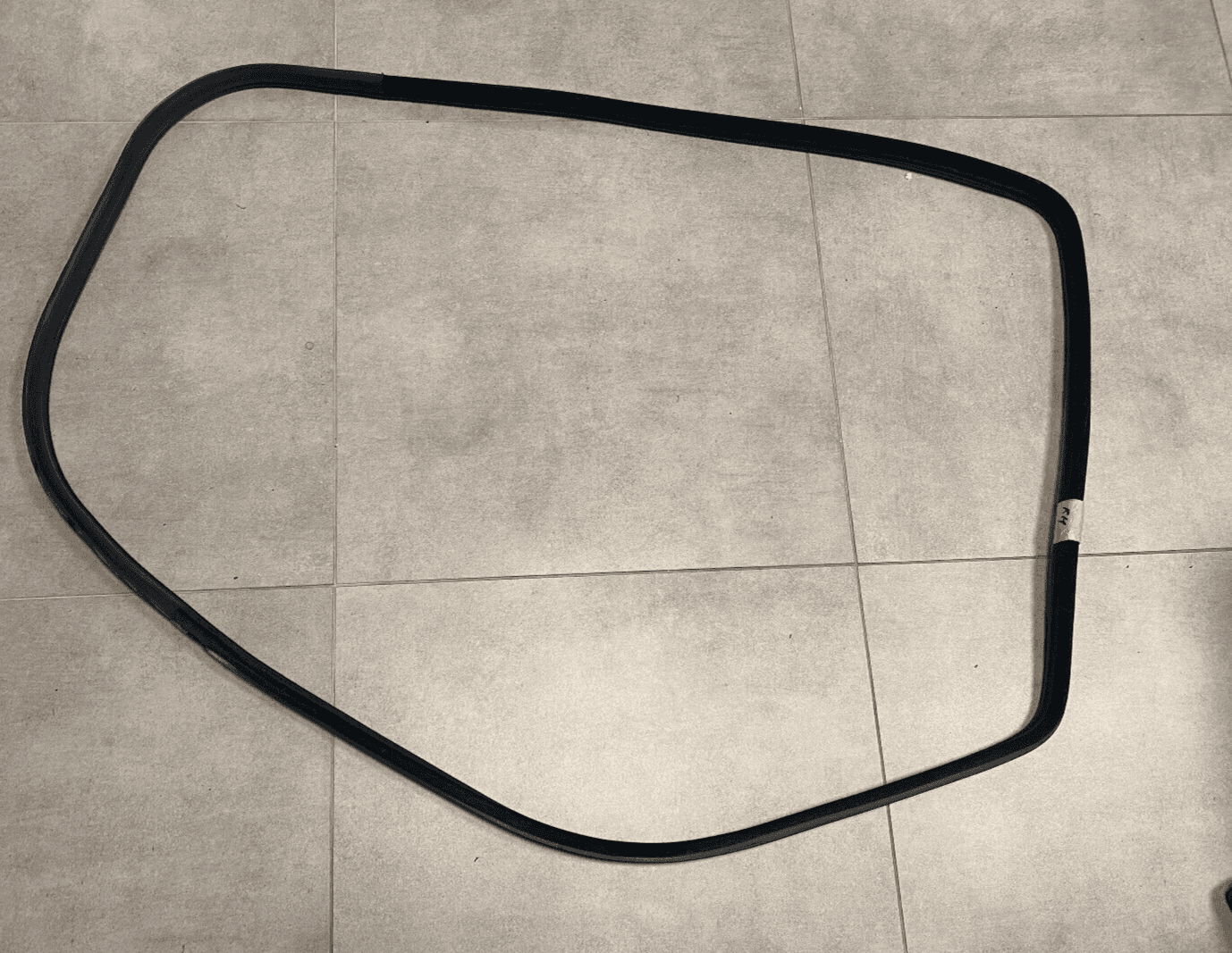 BMW GENUINE BMW X5 E70 Door Weatherstrip seal gasket on body suide Rear LH or RH