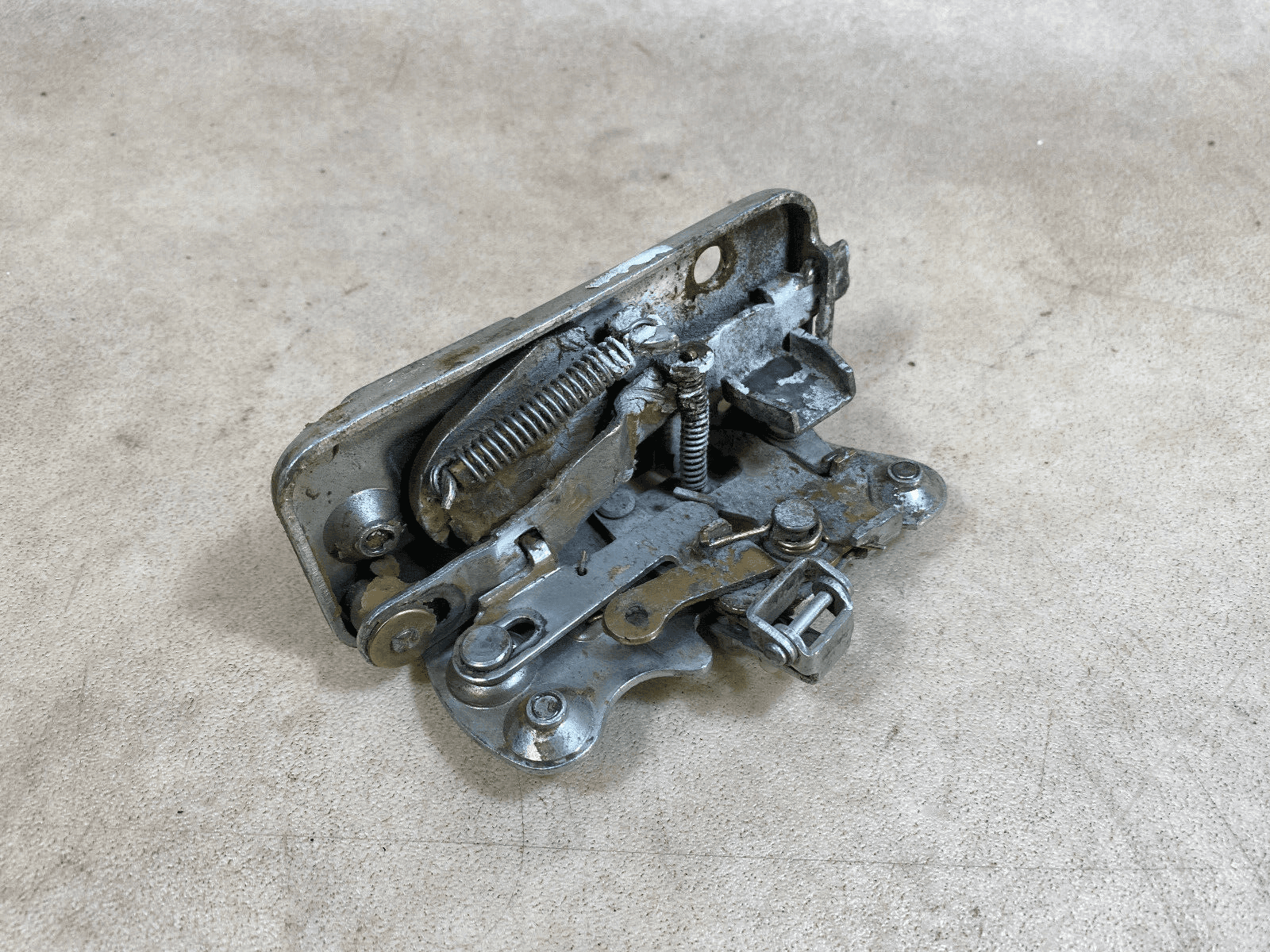 Mercedes G class W463 Genuine Rear Door Lock A4637400635