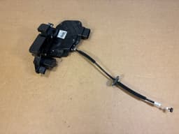 LAND ROVER GENUINE Land Rover Range Rover Sport L320 Front Left Door Lock — thumbnail 5