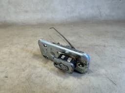 MERCEDES-BENZ Mercedes G class W463 Genuine Rear Door Lock A4637400635 — thumbnail 1