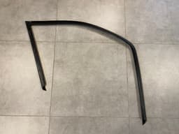 BMW GENUINE BMW X5 E70 Right Front Door Window Guide 51337136974 — thumbnail 7
