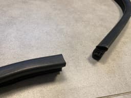 MERCEDES-BENZ Mercedes G class W463 Genuine Rear Left ore Right Door Seal A4637370630 — thumbnail 3