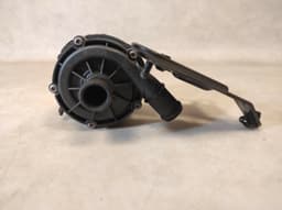 AUDI AUDI A3 8P VW GOLF 7 2012 ADDITIONAL COOLANT PUMP 5Q0121599L, 5Q0121599AG — thumbnail 6