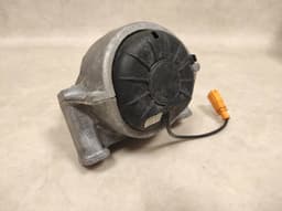 AUDI AUDI A4 A5 ENGINE MOUNT MOTOR SUPPORT BRACKET 8R0199381E 8R0199381C WITH LINE — thumbnail 2