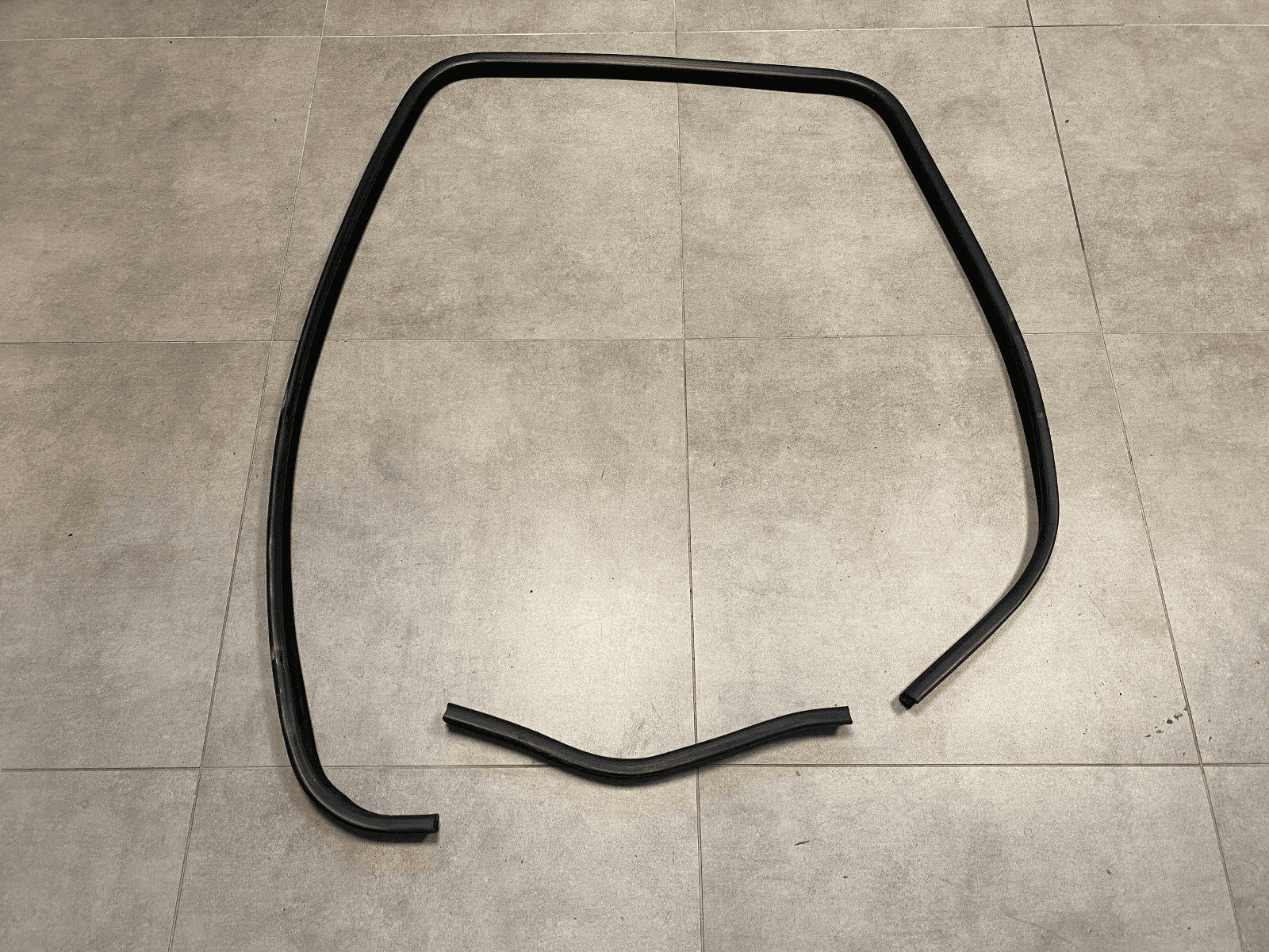 MERCEDES-BENZ Mercedes G class W463 Genuine Rear Left ore Right Door Seal A4637370630