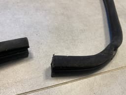 MERCEDES-BENZ Mercedes G class W463 Genuine Rear Left ore Right Door Seal A4637370630 — thumbnail 10