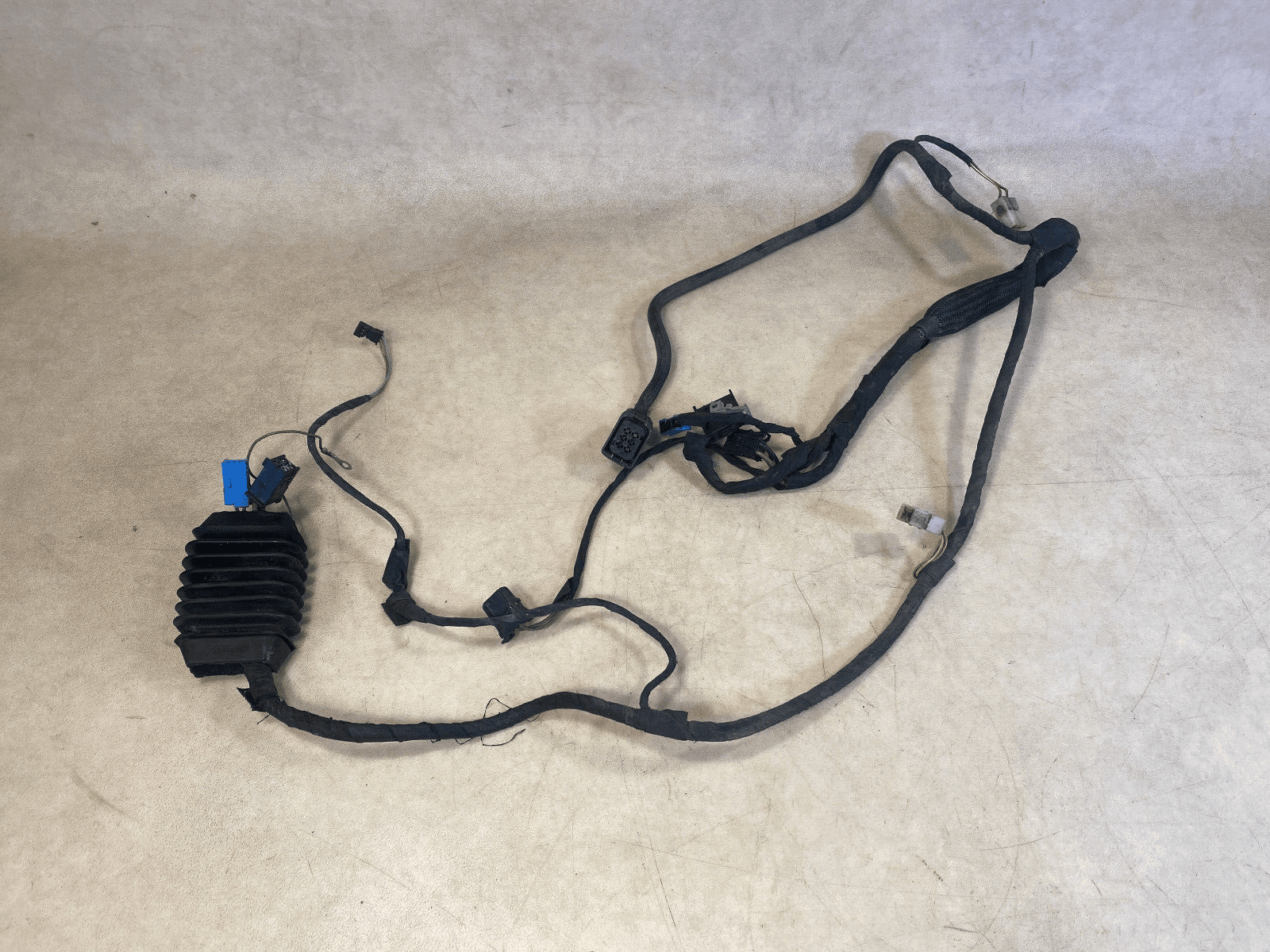 MERCEDES-BENZ Mercedes G class W463 GENUINE DOOR WIRING HARNESSES A4635400706