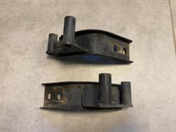 MERCEDES-BENZ Mercedes G class W463 GENUINE Exhaust mount Left & Right SET — thumbnail 6