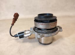 VW AUDI SEAT SKODA VW WATER PUMP + SOLENOID VALVE 04L121011, 04L121011E, 04L121011X — thumbnail 1