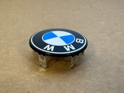 BMW Genuine BMW F G Series Steering Wheel Emblem 46mm Badge Logo For 1 3 5 6 7 X5 8 — thumbnail 10