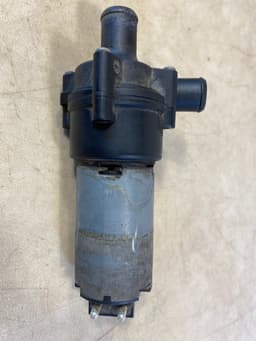 MERCEDES-BENZ Mercedes G class W463 Water pump, parking heater 0 392 020 026 — thumbnail 9