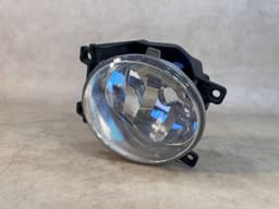 TOYOTA Genuine Toyota Land Cruiser RAV4 LH Left front fog lamp 81220-60100 — thumbnail 2