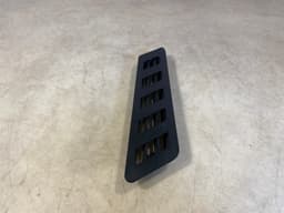 MERCEDES-BENZ MERCEDES BENZ G class W463 RIGHT FENDER GRILLE A4638810185 GENUINE — thumbnail 2